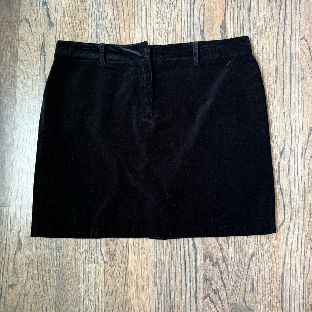 Attention Brand Elegant Black Velvet‎ Skirt